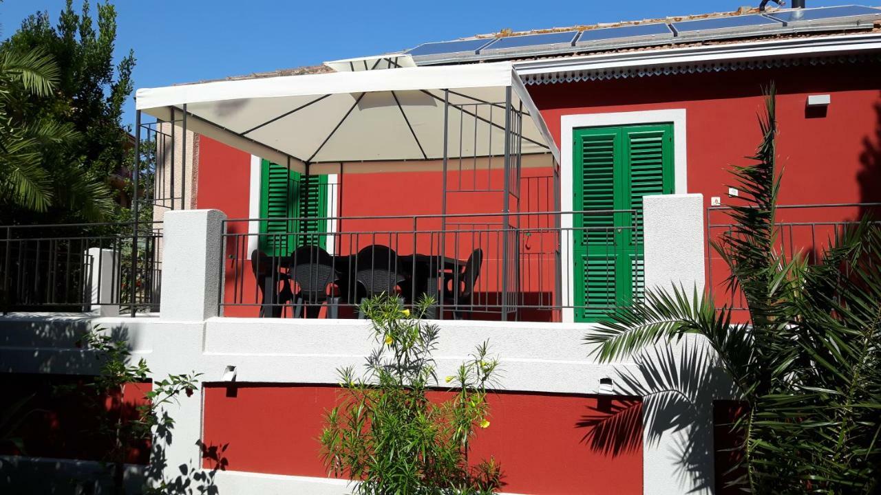 Giardino Labruto Apartment Messina Exterior photo